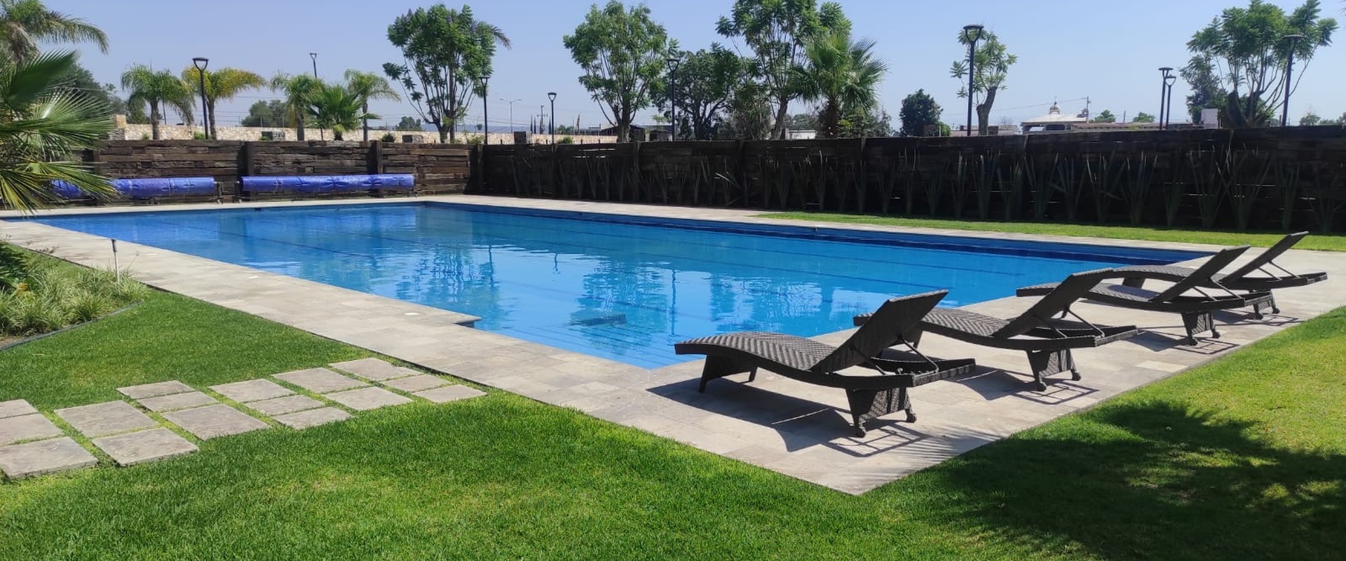 Alberca en propiedad ALCO Inmobiliaria