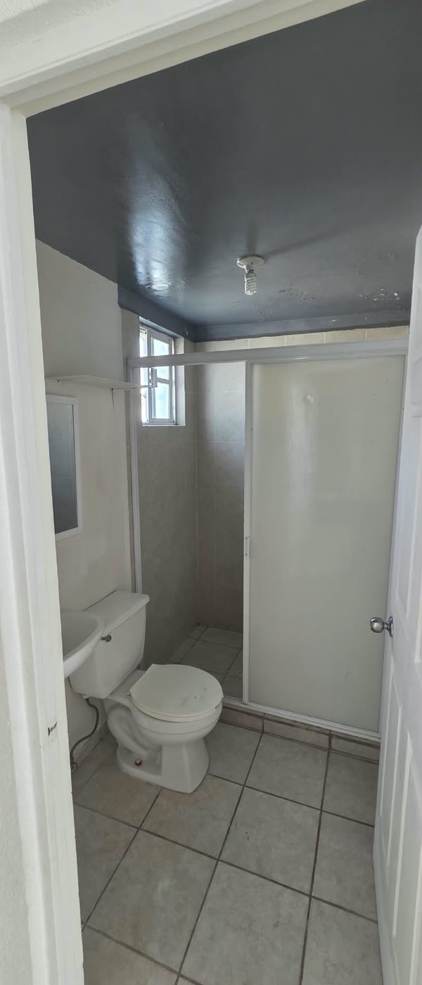 Baño completo · Casa en La Cantera