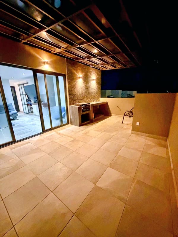 Terraza · Casa en Los Olivos